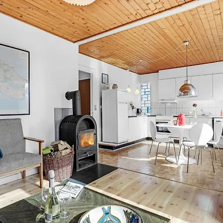Awesome In With 1 Bedrooms And Wifi