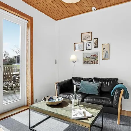 Awesome In With 1 Bedrooms And Wifi Vakantiehuis